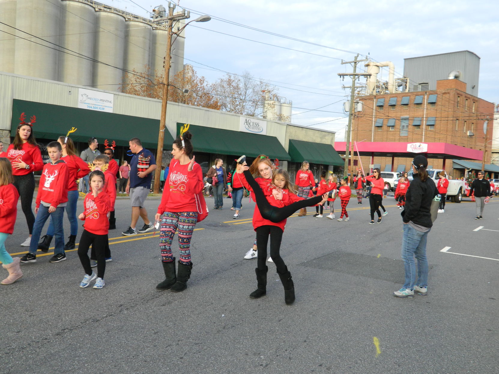 Mooresville Christmas Parade (417).JPG